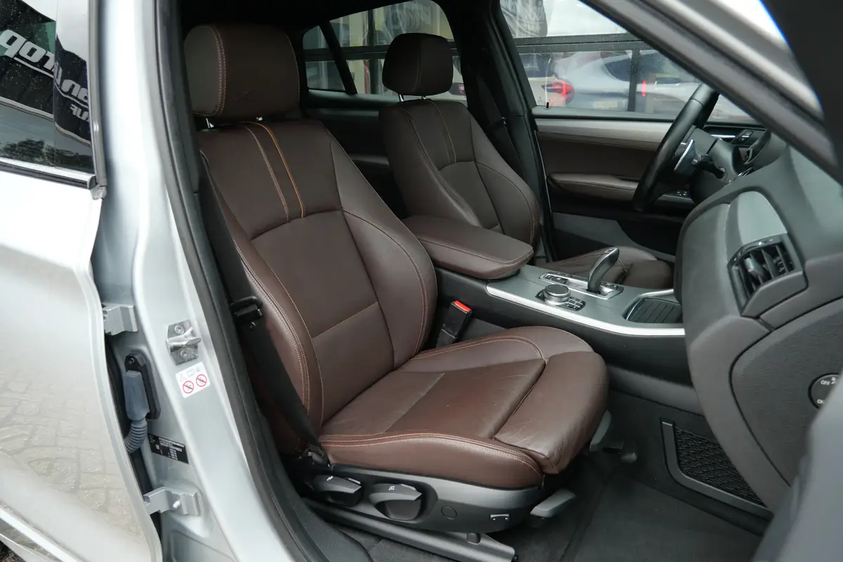 BMW X4 xDrive20i High Executive M Sport Edition: foto 2