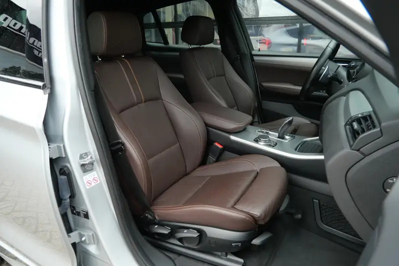 BMW X4 xDrive20i High Executive M Sport Edition 2018 leasen bij DreamLease: foto 2