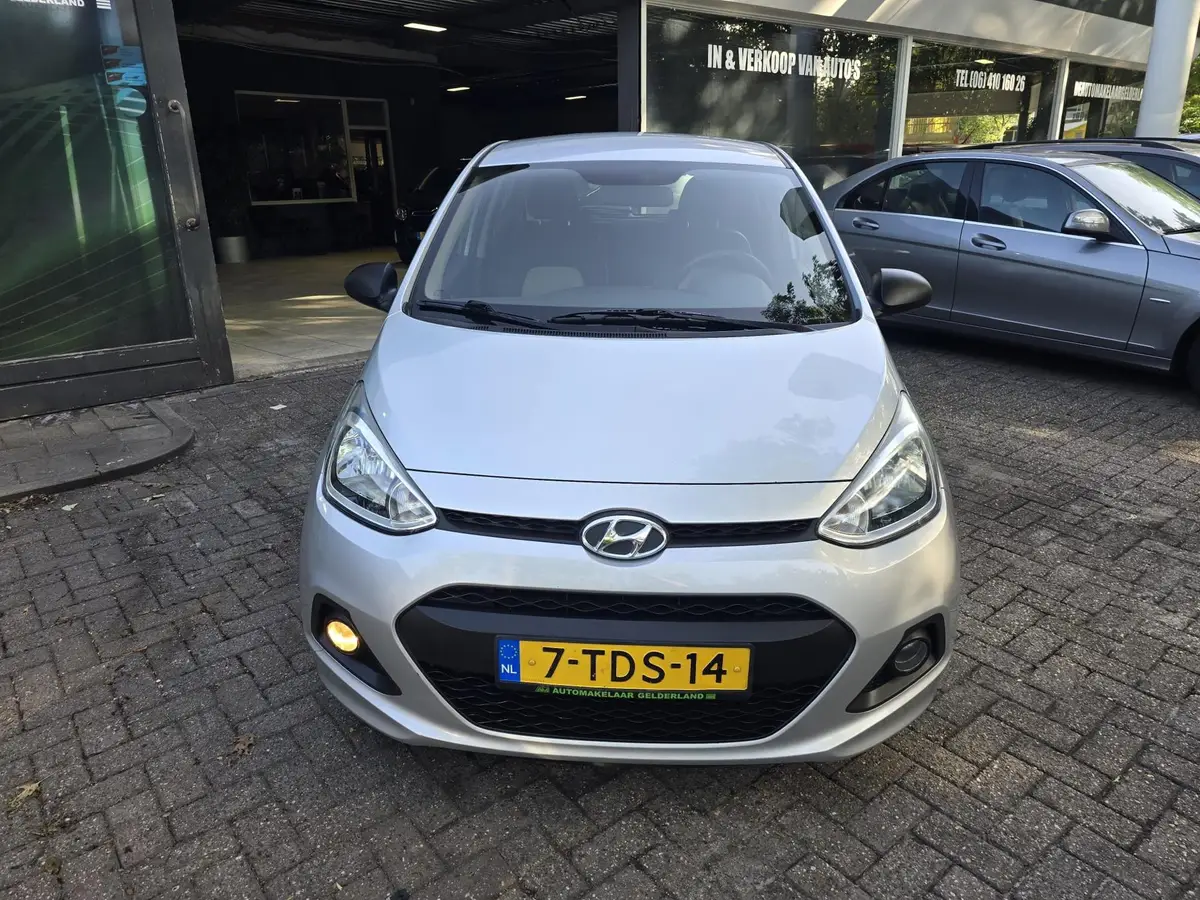 Hyundai i10 1.0i i-Motion | 2E EIGENAAR |3/6 OF 12MND: foto 2