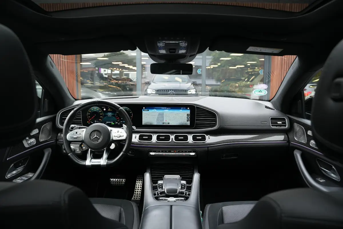 Mercedes-Benz GLE Coupé AMG 53 4MATIC+ Ultimate: foto 2