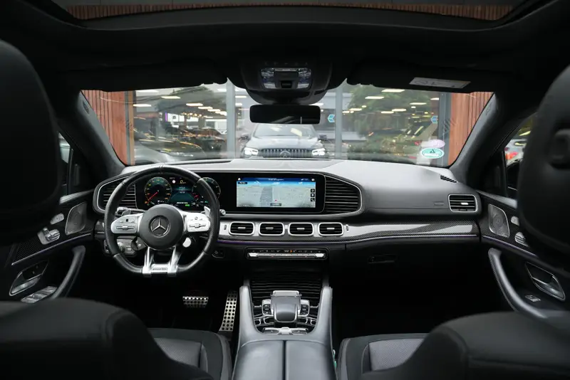 Mercedes-Benz GLE Coupé AMG 53 4MATIC+ Ultimate 2022 leasen bij DreamLease: foto 2