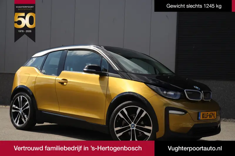 BMW i3 Executive 120Ah 42 kWh/*Galvanic Gold*/Carplay/1e eig./W-pomp/20"/Camera/3-fase 2021 leasen bij DreamLease: foto 1