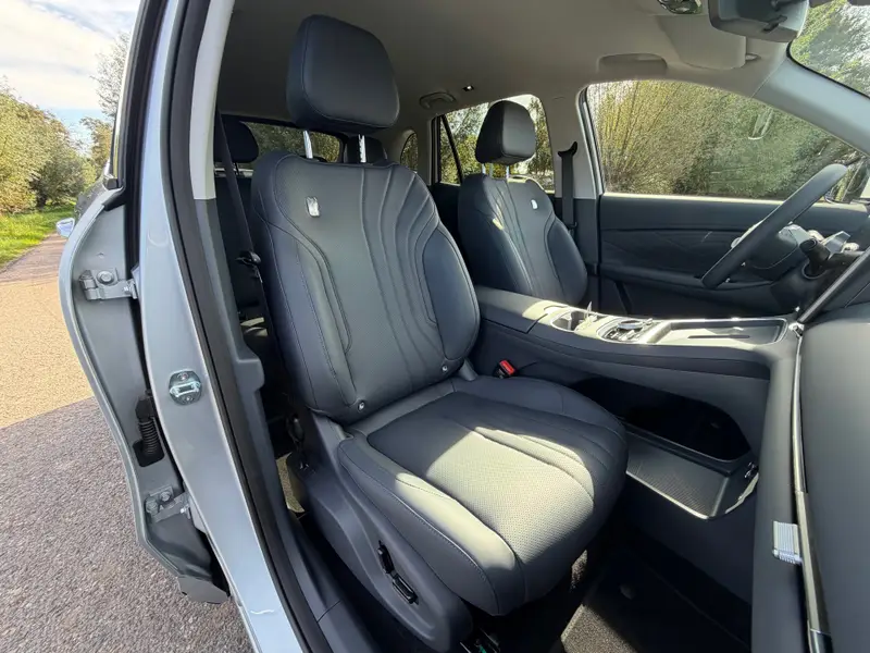 Geely Starray EM-i 1.5 Pro Automaat / 360° Camera / Leder / Stoelverwarming / Key-Less / Apple CarPlay-Android Auto / PDC / Cruise 2026 leasen bij DreamLease: foto 2