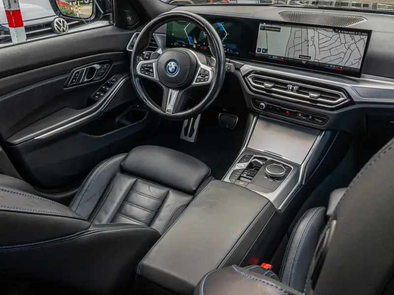 BMW 3 Serie Touring 330e xDrive 2022 leasen bij DreamLease: foto 2