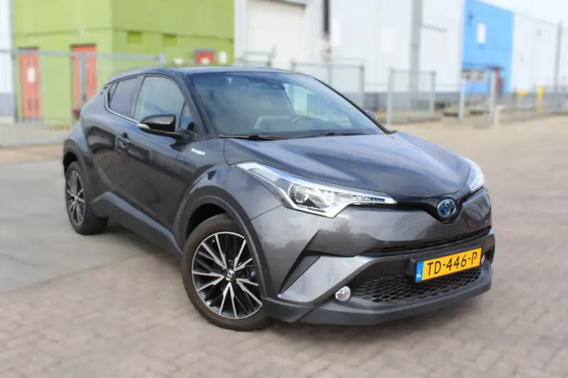 Toyota C-HR 1.8 Hybrid Style rijklaar prijs CAMERA BOMVOL OPTIES VERWARMBARE STOELEN CLIMA 2018 leasen bij DreamLease: foto 2