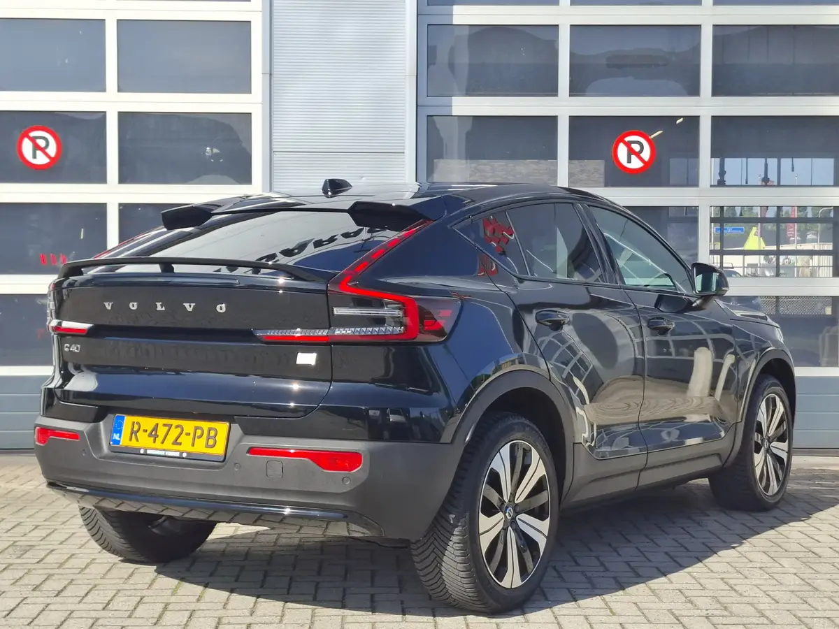 Volvo C40 Recharge Plus 69 kWh: foto 2