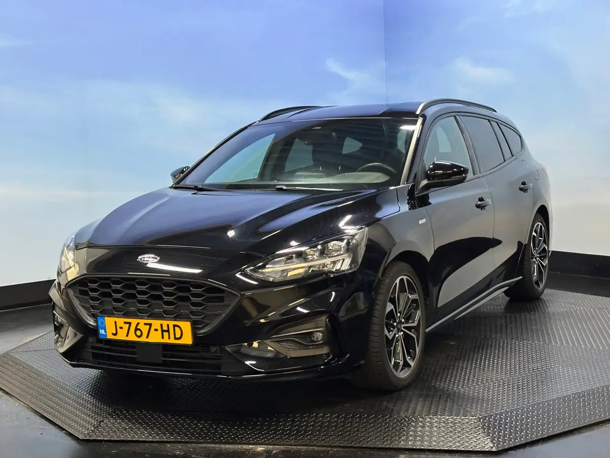 Ford Focus Wagon 1.0 EcoBoost ST Line Business Clima | Cruise | Navi | Camera | Trekhaak: foto 2