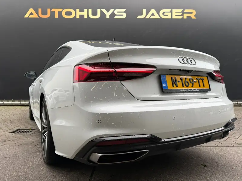 Audi A5 Sportback 40 TFSI Quattro Sline Competition Pano Carplay Acc Camera 2022 leasen bij DreamLease: foto 2