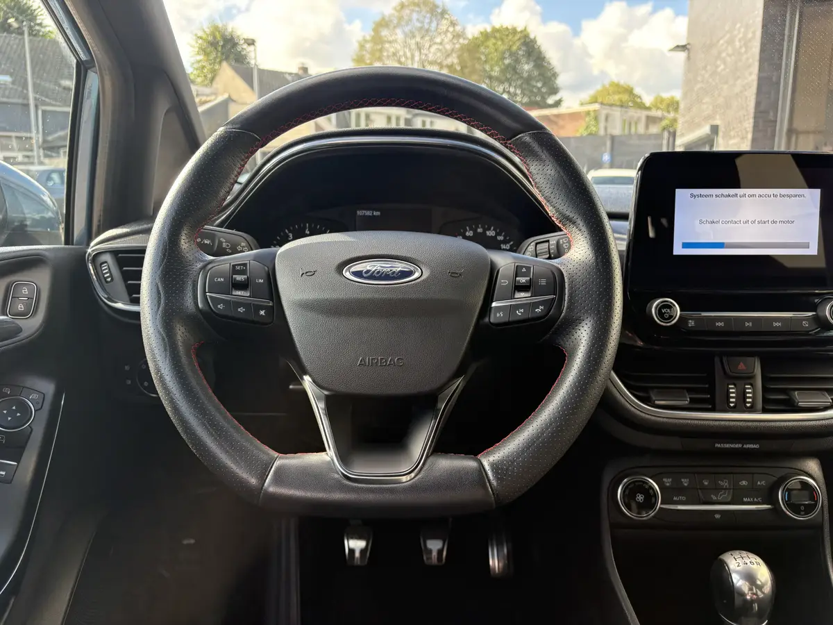 Ford Fiesta 1.0 EcoBoost ST-Line, climate/cruise/navi: foto 2