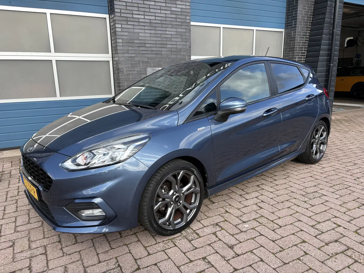 Ford Fiesta 1.0 EcoBoost ST-Line, climate/cruise/navi: foto 32