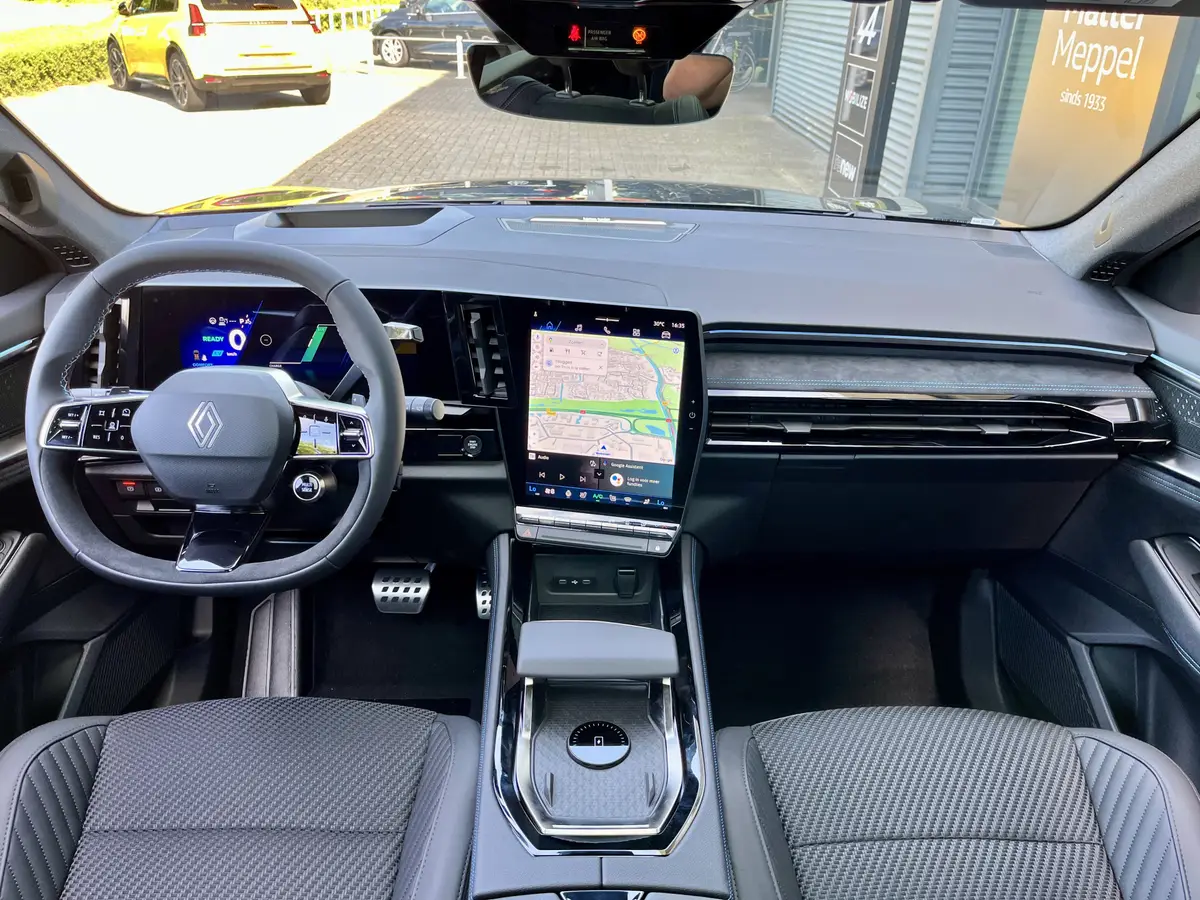 Renault Austral 1.2 Full Hybrid 200 Esprit Alpine: foto 2