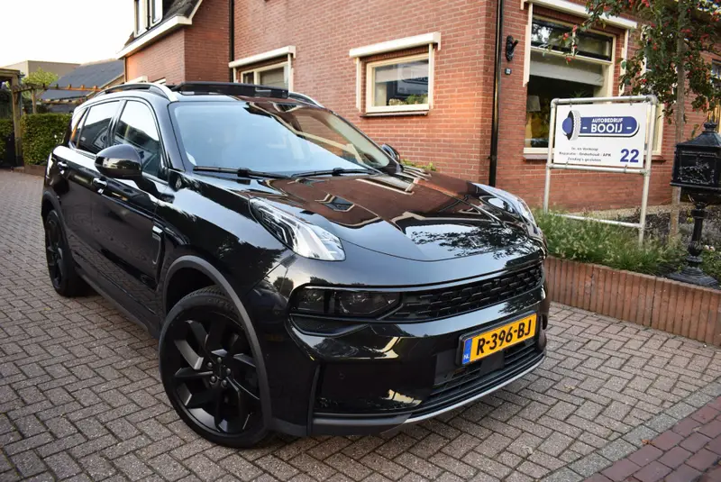Lynk & Co 01 1.5 AUTOM/PANO DAK/ADAP CRUISE/NAVI/CARPLAY/NL-AUTO/CAMERA 360 gr/BLUETOOTH/AIRCO/XENON LED/PDC V+A/LMW 20/STOEL VERW 2022 leasen bij DreamLease: foto 2