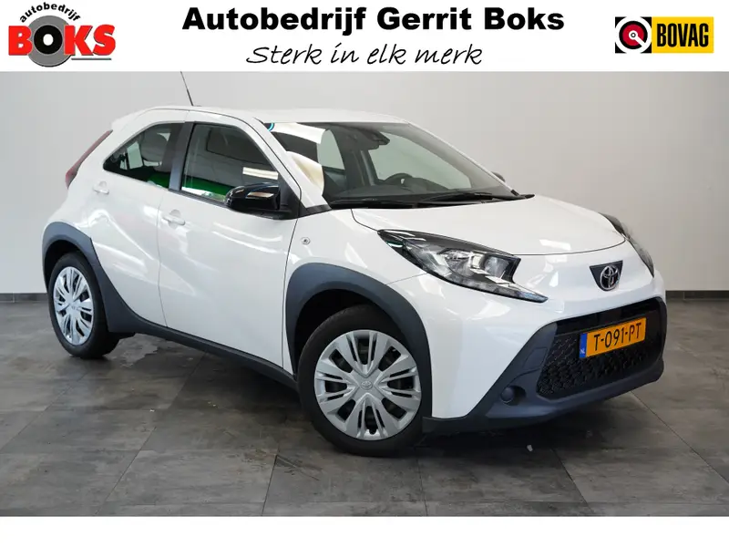 Toyota Aygo X 1.0 VVT-i MT Play 2023 leasen bij DreamLease: foto 1