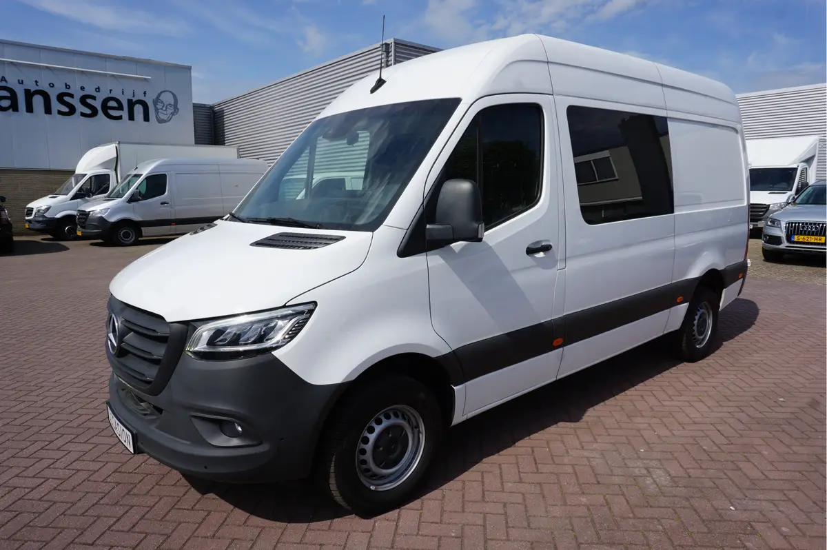 Mercedes-Benz Sprinter 317 1.9 CDI L2H2 Automaat: foto 2