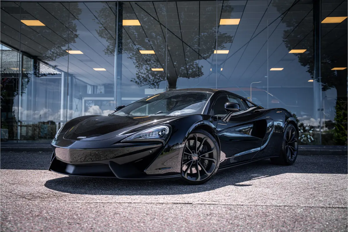 McLaren 540C **Nose Lift ** Sportuitlaat ** Carbon ** Bowers & Wilkins **: foto 1