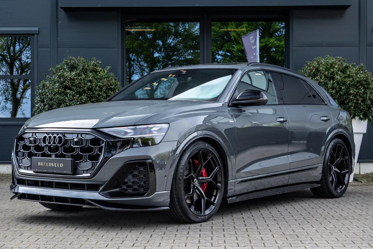 Audi Q8 60 TFSI e: foto 2