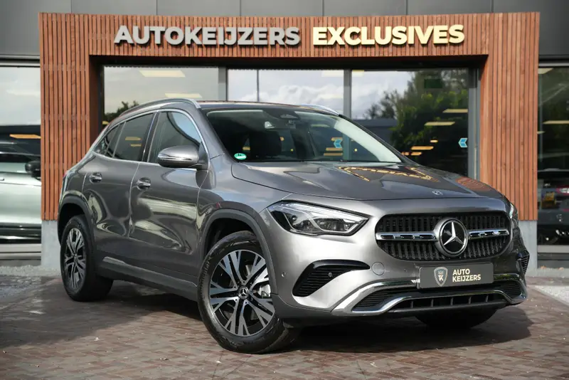 Mercedes-Benz GLA 180 Business Solution 2026 leasen bij DreamLease: foto 1