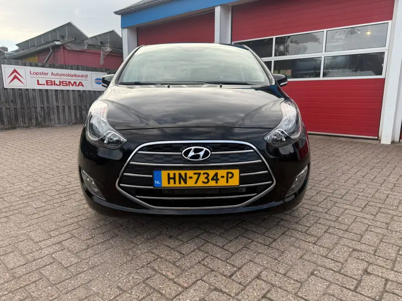 Hyundai ix20 1.6i 125 PK | Premium | Automaat | 2015 leasen bij DreamLease: foto 2