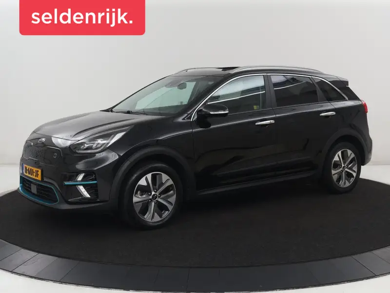 Kia e-Niro DynamicPlusLine 64 kWh | SOH 95.2% | Panoramadak | Half Leder | Adaptive 2021 leasen bij DreamLease: foto 1