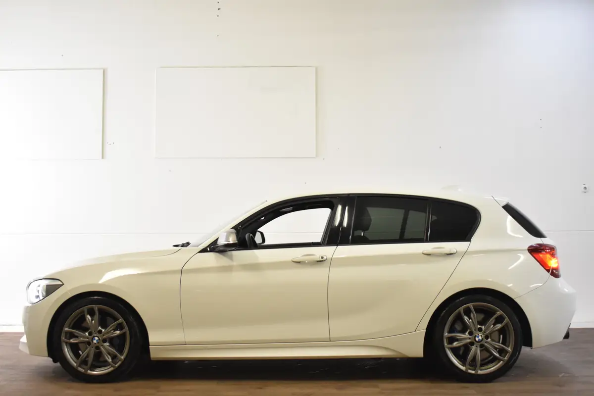 BMW 1 Serie M135IA 320PK AUT. X-DRIVE M-SPORT: foto 2