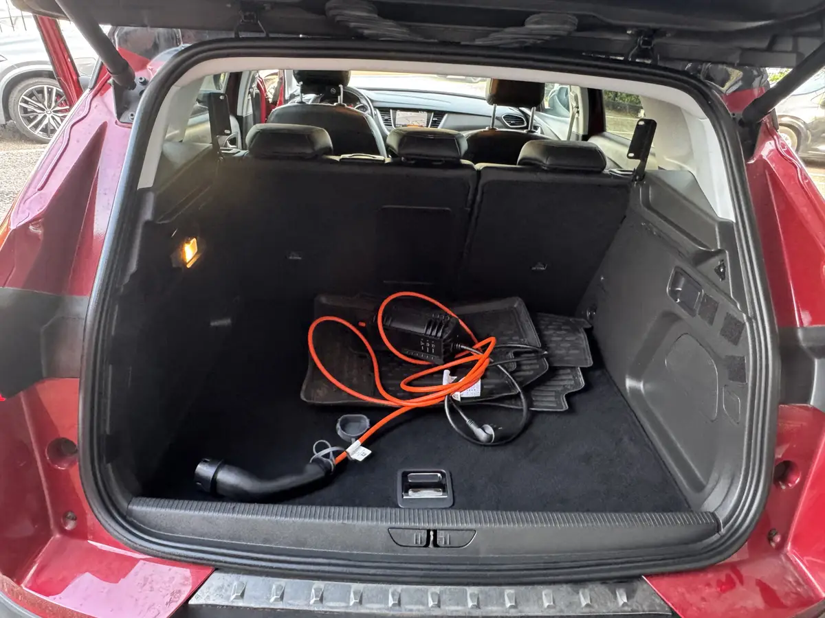 Opel Grandland X 1.6 Turbo Hybrid Ultimate // TREKHAAK // NAVI // CRUISE // CLIMA // CAMERA // MEMORY SEATS // DAB RADIO //: foto 36