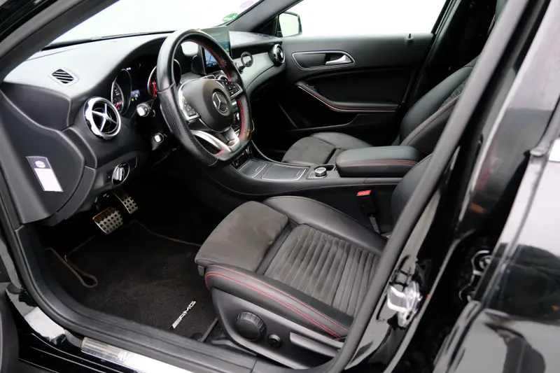 Mercedes-Benz GLA 180 Business Solution AMG Aut. LED|20" LMV|Cam|Sportstoelen|Clima 2019 leasen bij DreamLease: foto 2