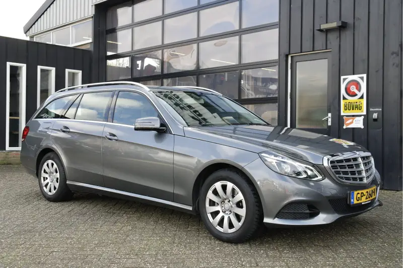 Mercedes-Benz E-Klasse Estate 200 Ambition 2015 leasen bij DreamLease: foto 1