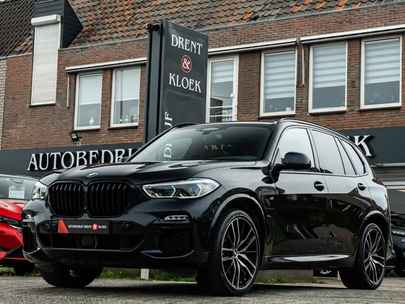 BMW X5 xDrive 45e High Exe M-Sport 2020 leasen bij DreamLease: foto 1