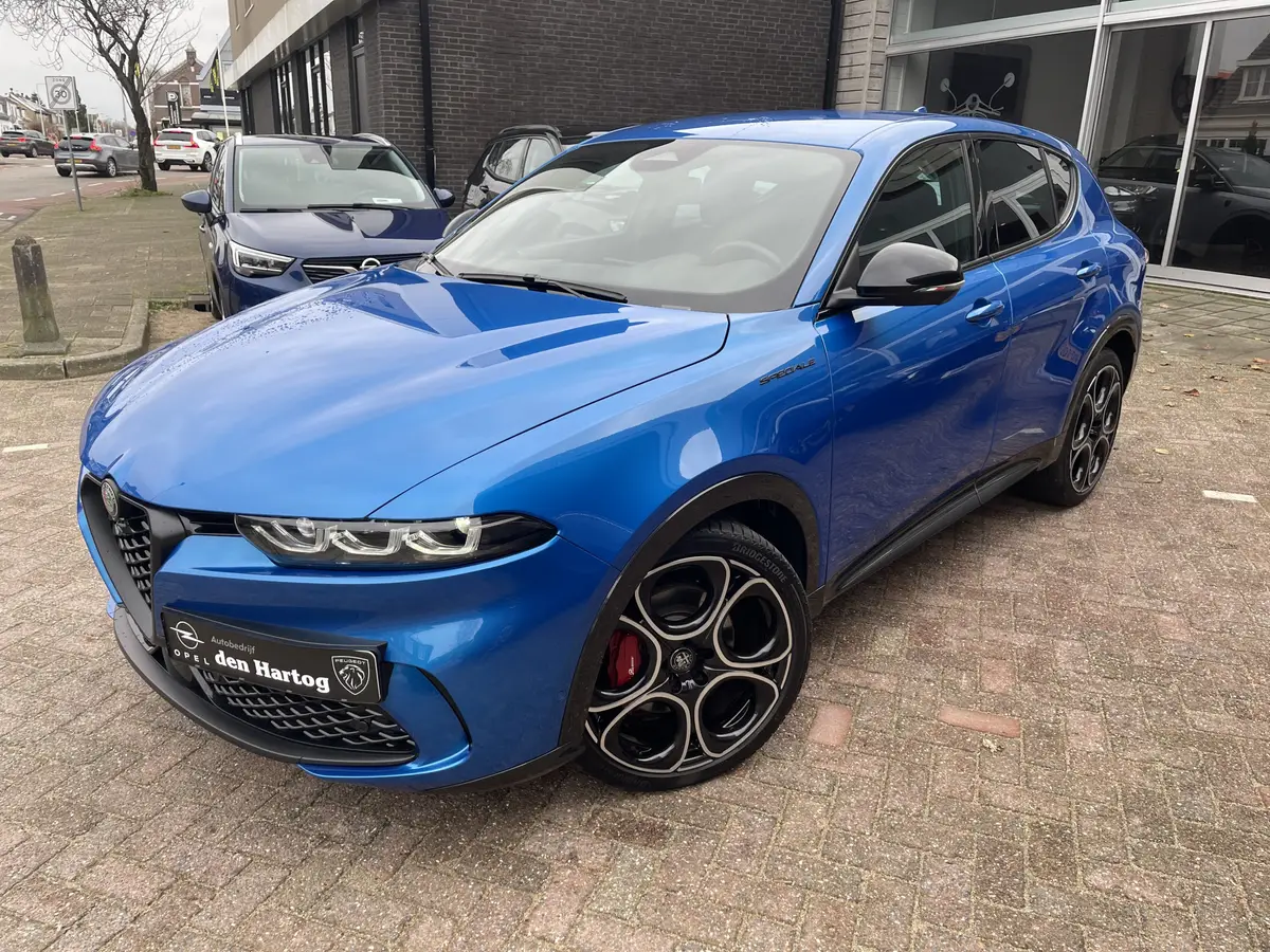 Alfa Romeo Tonale 1.5T Hybrid Edizione Speciale: foto 2