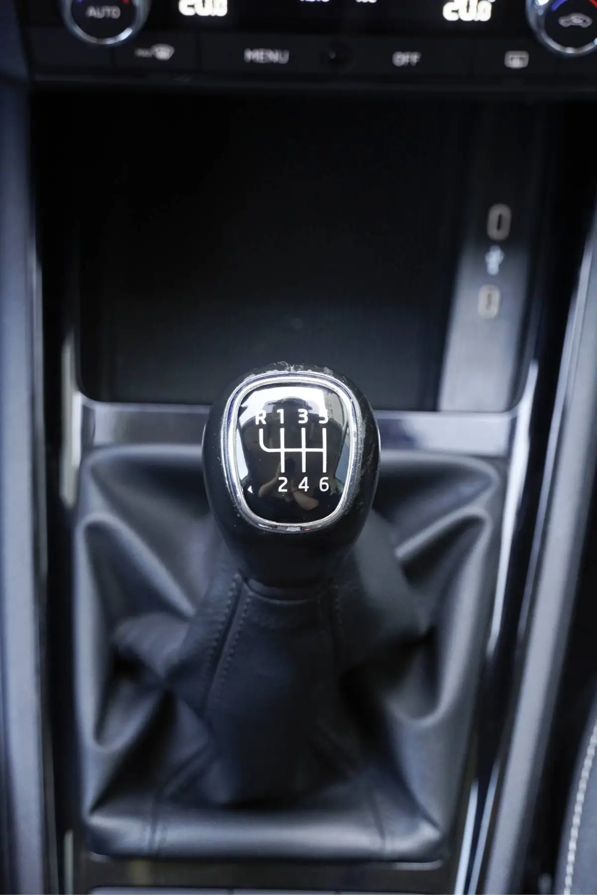 Škoda Kamiq 1.0 TSI Ambition BJ2021 Lmv 16" | Led V+A | Pdc | App-Connect | Climate control | Cruise control | Extra getint glas: foto 25