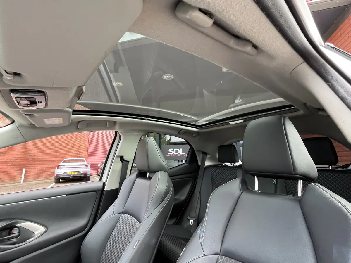Mazda 2 Hybrid 1.5 Homura Plus // PANORAMADAK!! // ADAPTIVE CRUISE // CAMERA // CLIMA // HALF LEDER // HEAD UP DISPLAY //: foto 33