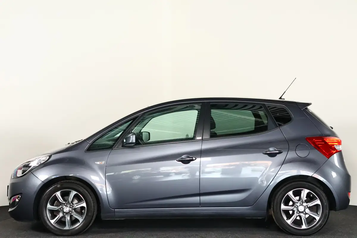 Hyundai ix20 1.6i Go!: foto 28