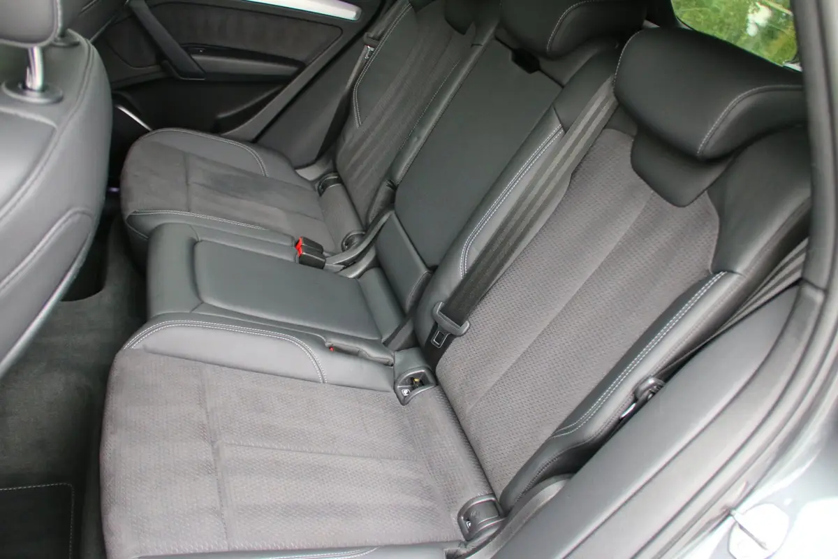 Audi Q5 55 TFSI e S edition PANO-DAK TREKHAAK NIEUW MODEL!: foto 24