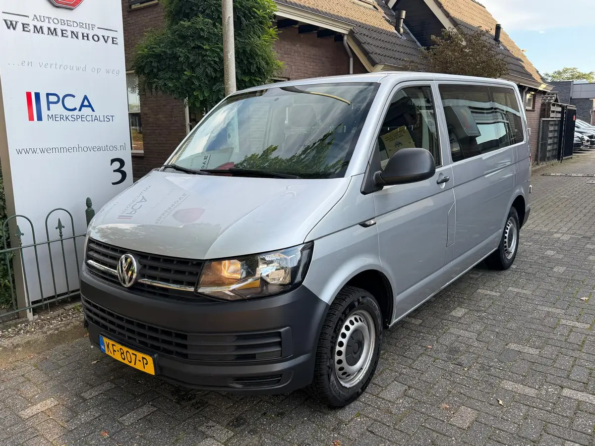 Volkswagen Transporter Kombi 2.0 TDI L1H1 Comfortline: foto 2