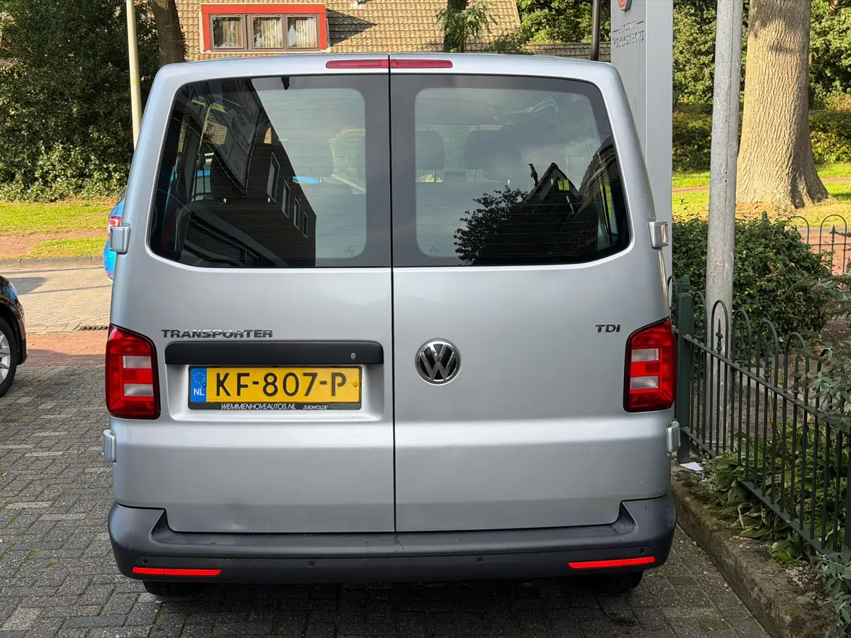 Volkswagen Transporter Kombi 2.0 TDI L1H1 Comfortline: foto 28