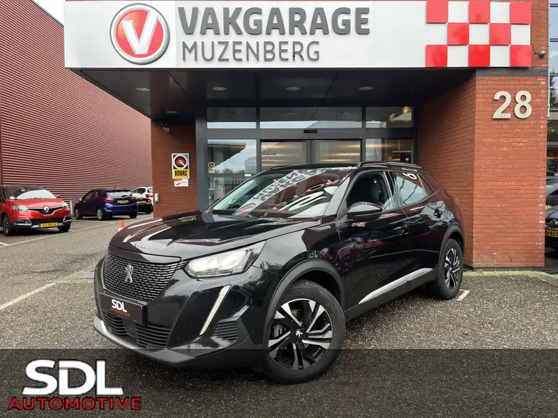 Peugeot 2008 1.2 PureTech Allure D.RIEM VERVANGEN!! // AFN. TREKHAAK // VIRTUAL COCKPIT // CAMERA+SENSOREN // NAVI+CARPLAY // HALF LEDER // LED // 2020 leasen bij DreamLease: foto 1