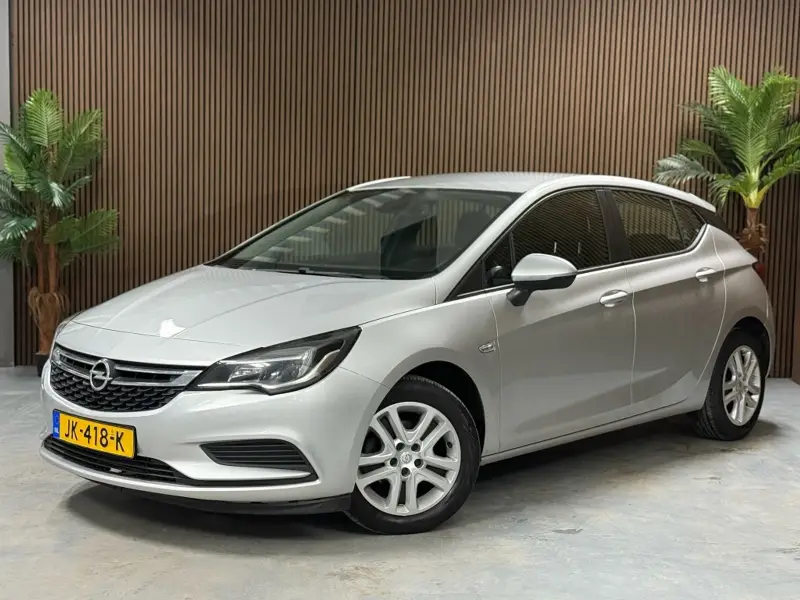 Opel Astra 1.0 Edition 2016 leasen bij DreamLease: foto 1