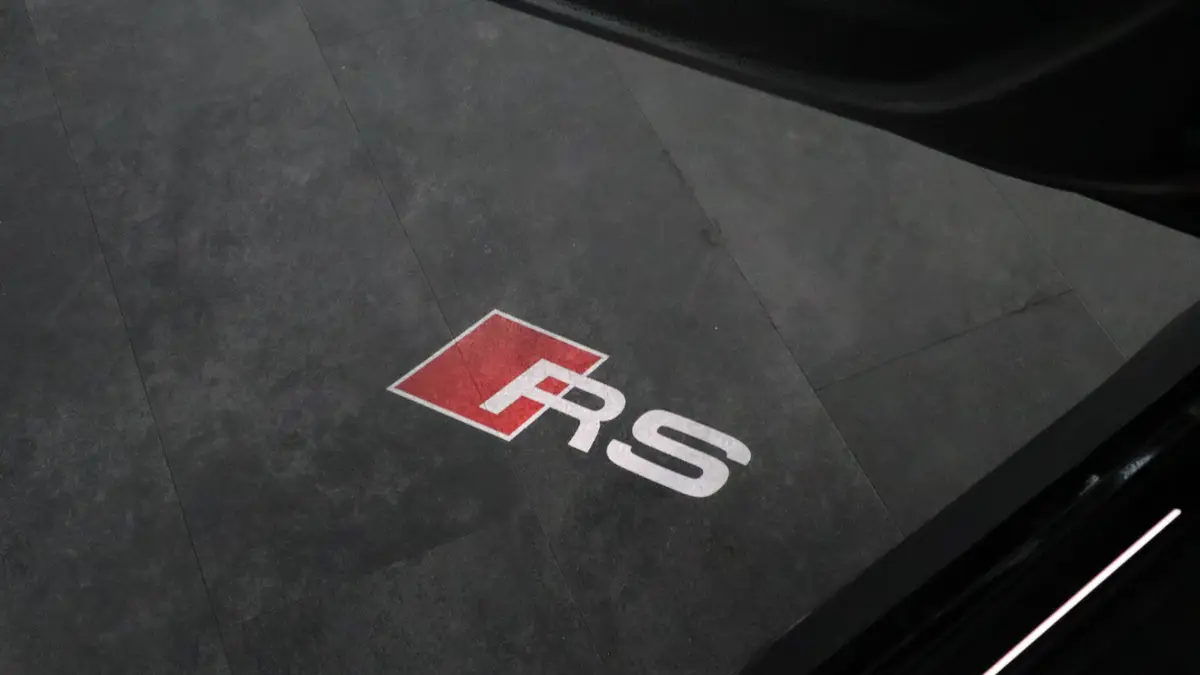 Audi RS5 Avant e-hybrid quattro: foto 45