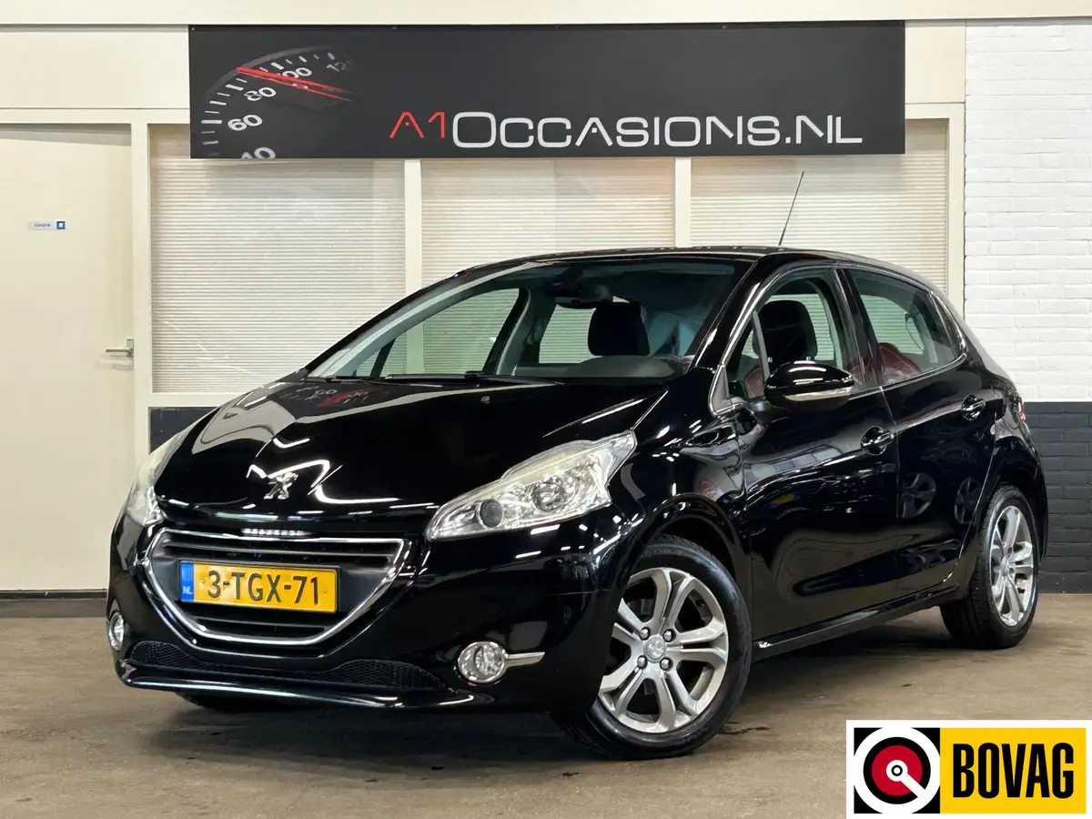 Peugeot 208 1.6 VTi Allure: foto 1