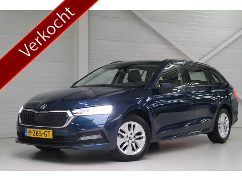Škoda Octavia Combi 1.0 e-TSI Business Edition 2022 leasen bij DreamLease: foto 1