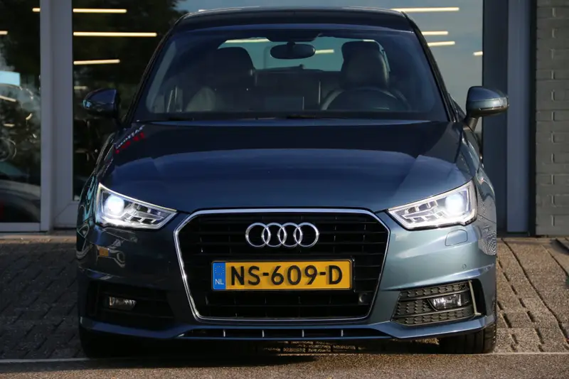 Audi A1 1.0 TFSI Sport S line Edition 2017 leasen bij DreamLease: foto 2