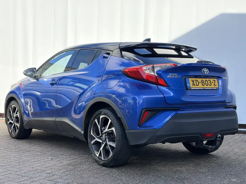 Toyota C-HR 1.8 Hybrid Bi-Tone Trekhaak Camera Nav/Cruise Stoelverw Voll.Onderhouden! 2017 leasen bij DreamLease: foto 2
