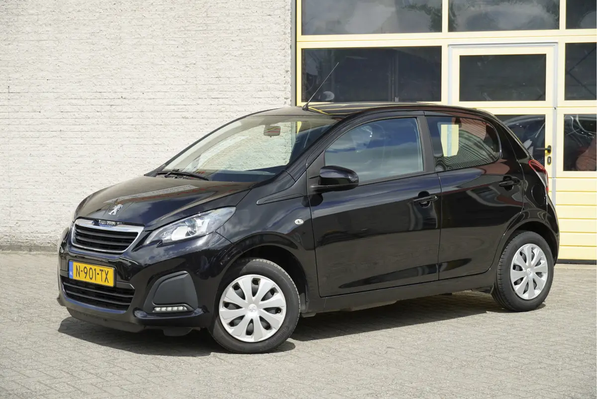 Peugeot 108 1.0 e-VTi 5drs Active BJ2022 Led dagrijverlichting | Audio installatie | Airco | Getint glas: foto 2