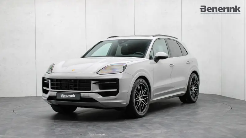 Porsche Cayenne 3.0 E-Hybrid SportDesign 2025 leasen bij DreamLease: foto 1