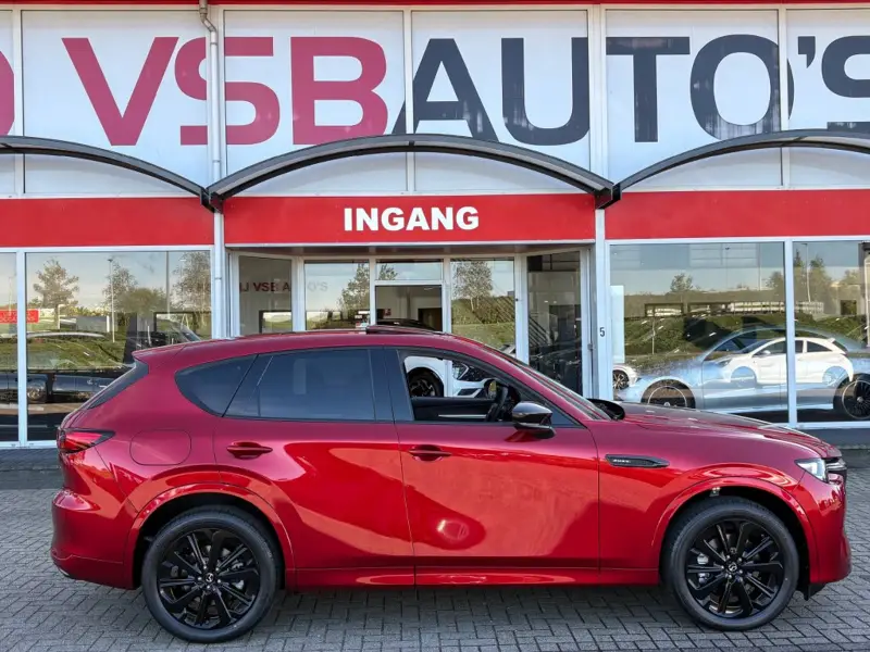 Mazda CX-60 2.5 SKY ACTIF PHEV AWD HOMURA PLUS AUT. PANO NAVI CAMERA EL.STOELEN BOSE 2026 leasen bij DreamLease: foto 1