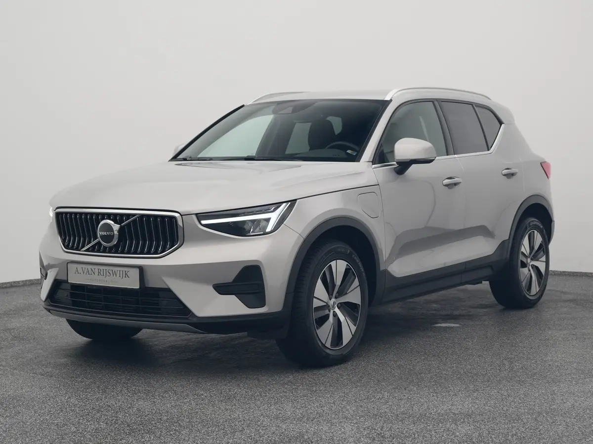 Volvo XC40: foto 1
