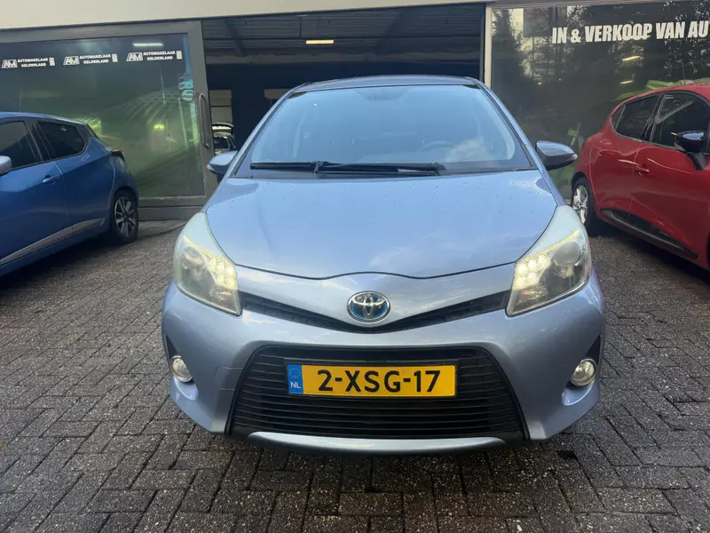 Toyota Yaris 1.5 Full Hybrid Aspiration 2013 leasen bij DreamLease: foto 2
