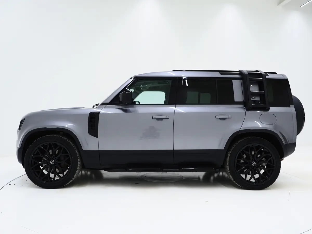 Land Rover Defender 110 2.0 P400e Urban Look: foto 2