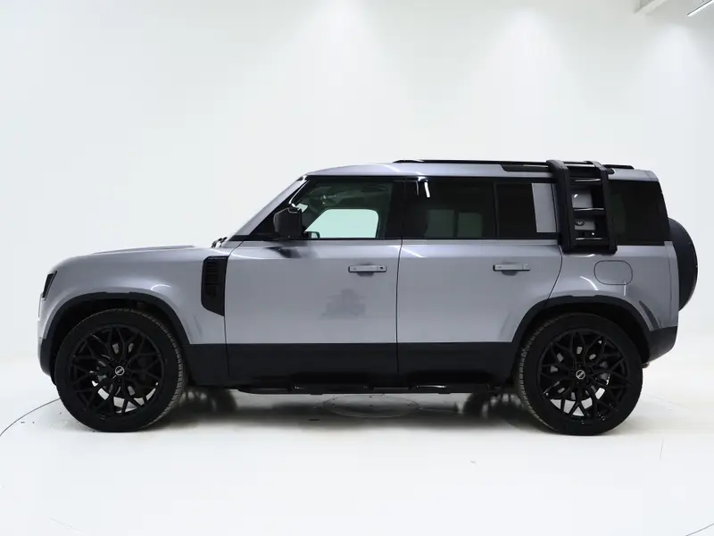 Land Rover Defender 110 2.0 P400e Urban Look 2021 leasen bij DreamLease: foto 2