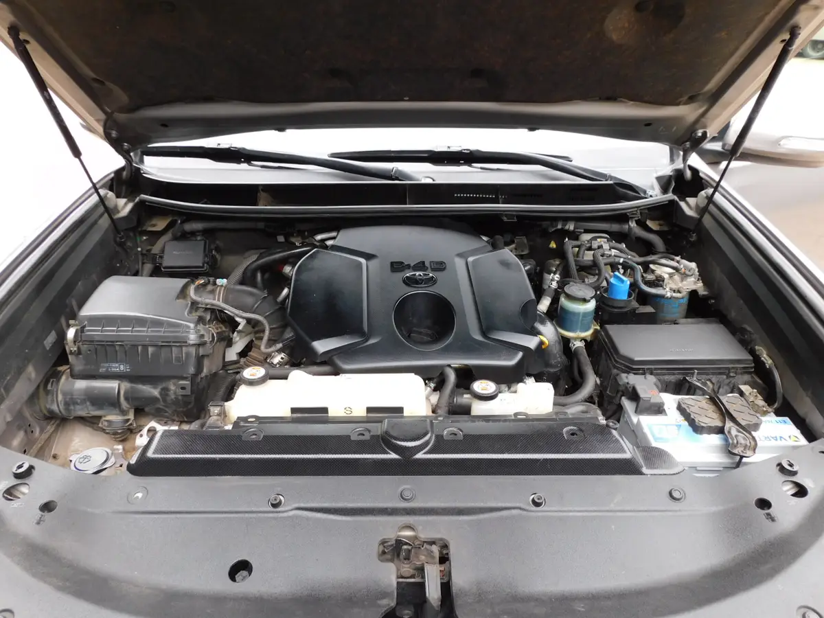 Toyota Land Cruiser 2.8 D-4D-F Challenger Window Van: foto 27